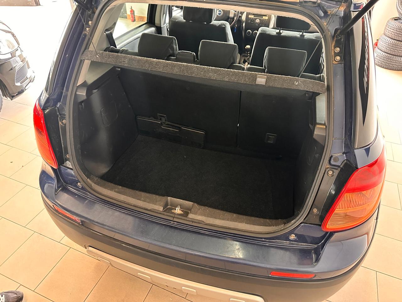 Fiat Sedici 1.9 MJT 4x4 EXPERIENCE