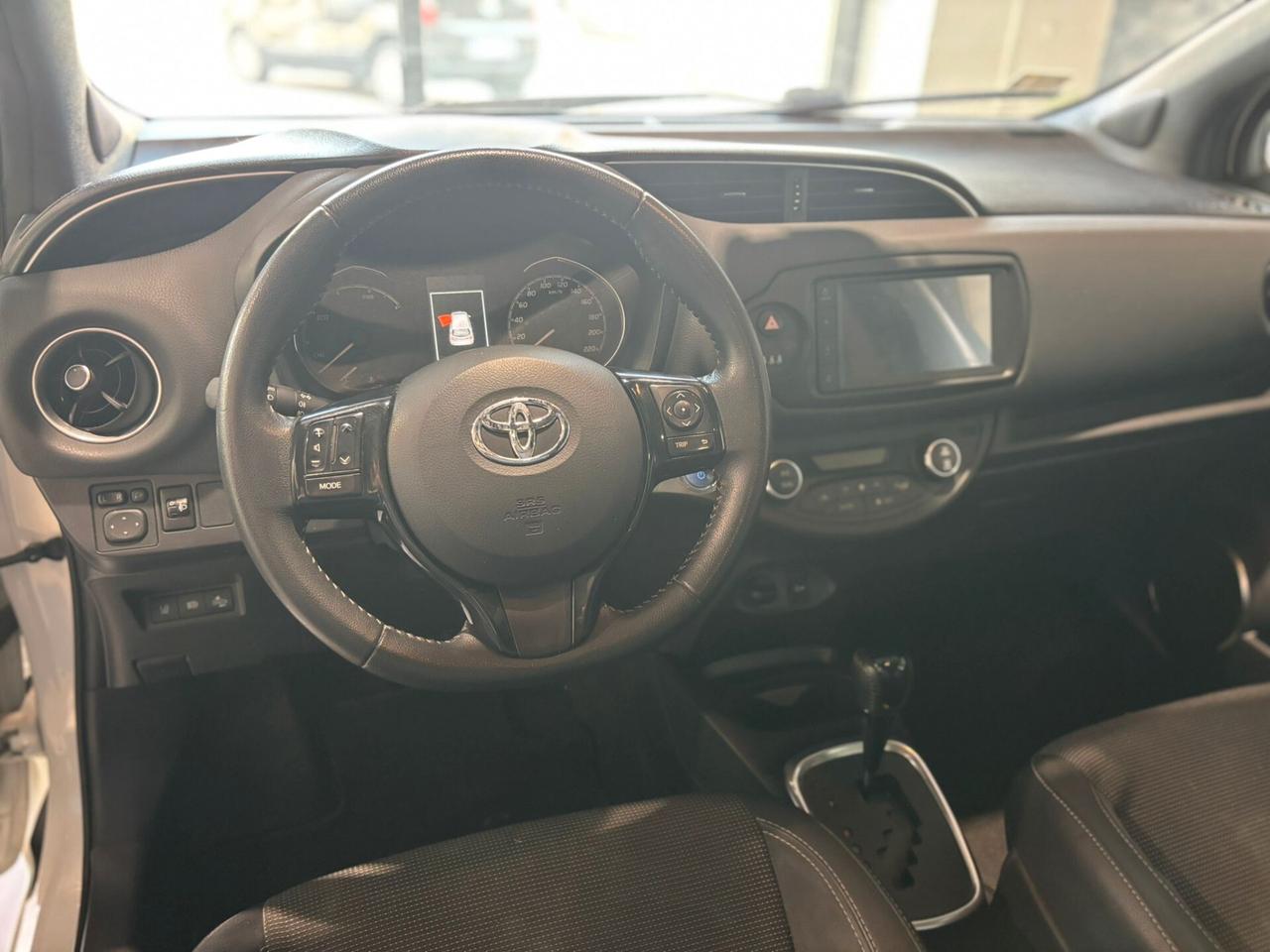 Toyota Yaris 1.5 Hybrid 5 porte GR-S 101cv
