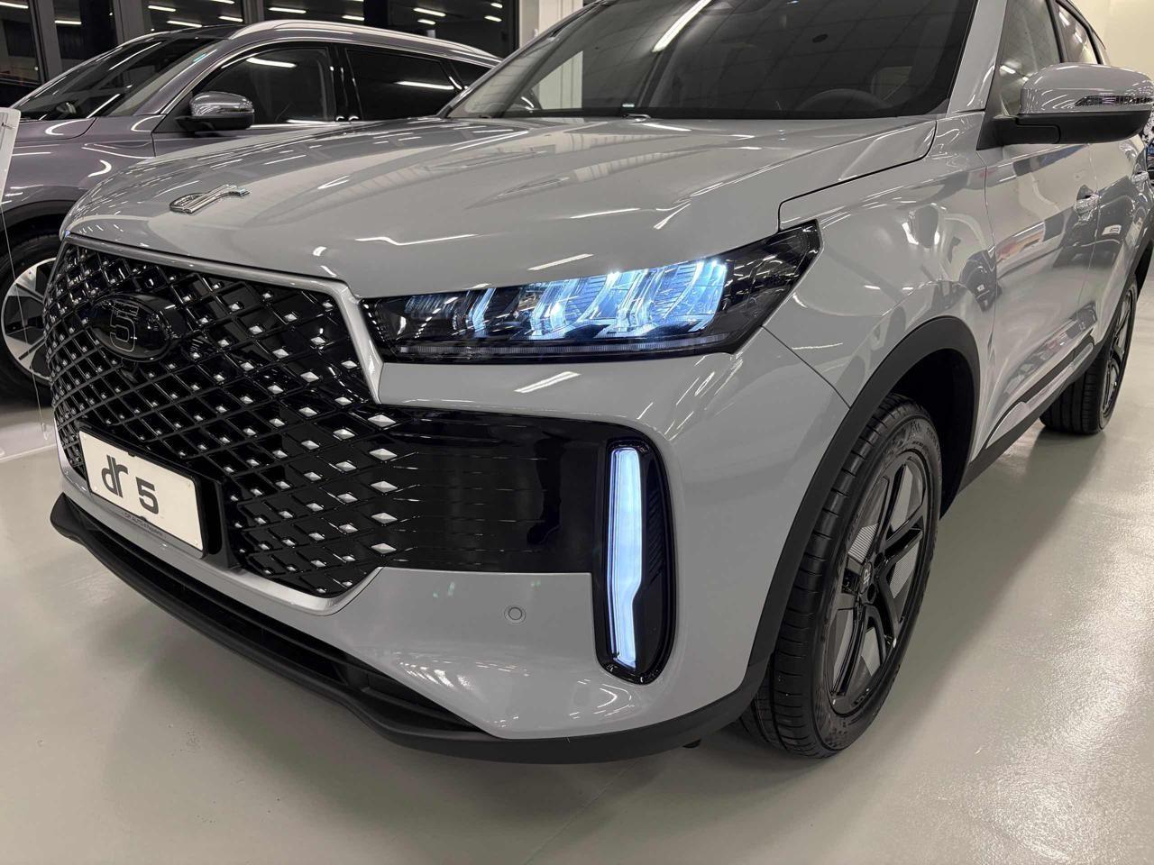 DR Automobiles DR5 1.5 HEV Full Hybrid