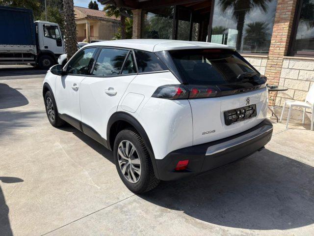 PEUGEOT 2008 BlueHDi 110 S&S Active