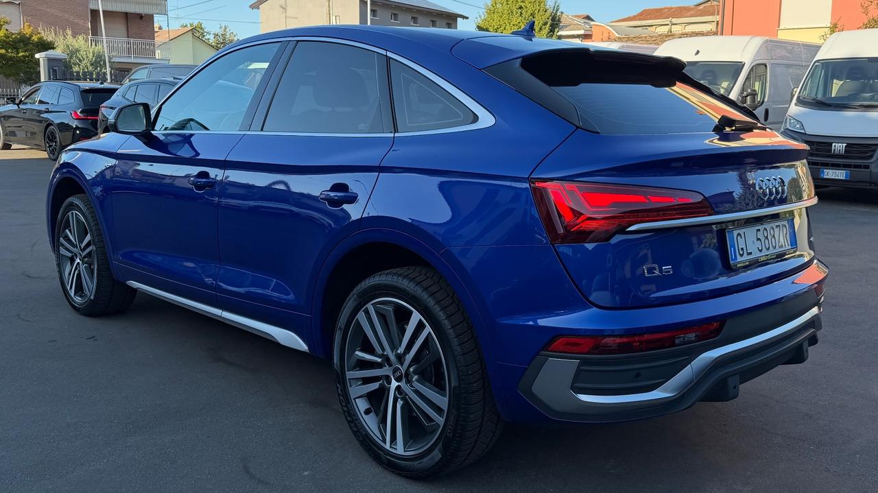 AUDI Q5 QUATTRO 40 2.0 S-LINE S-TRONIC 204 CV - VIRTUAL COCKPIT, PELLE, FULL LED