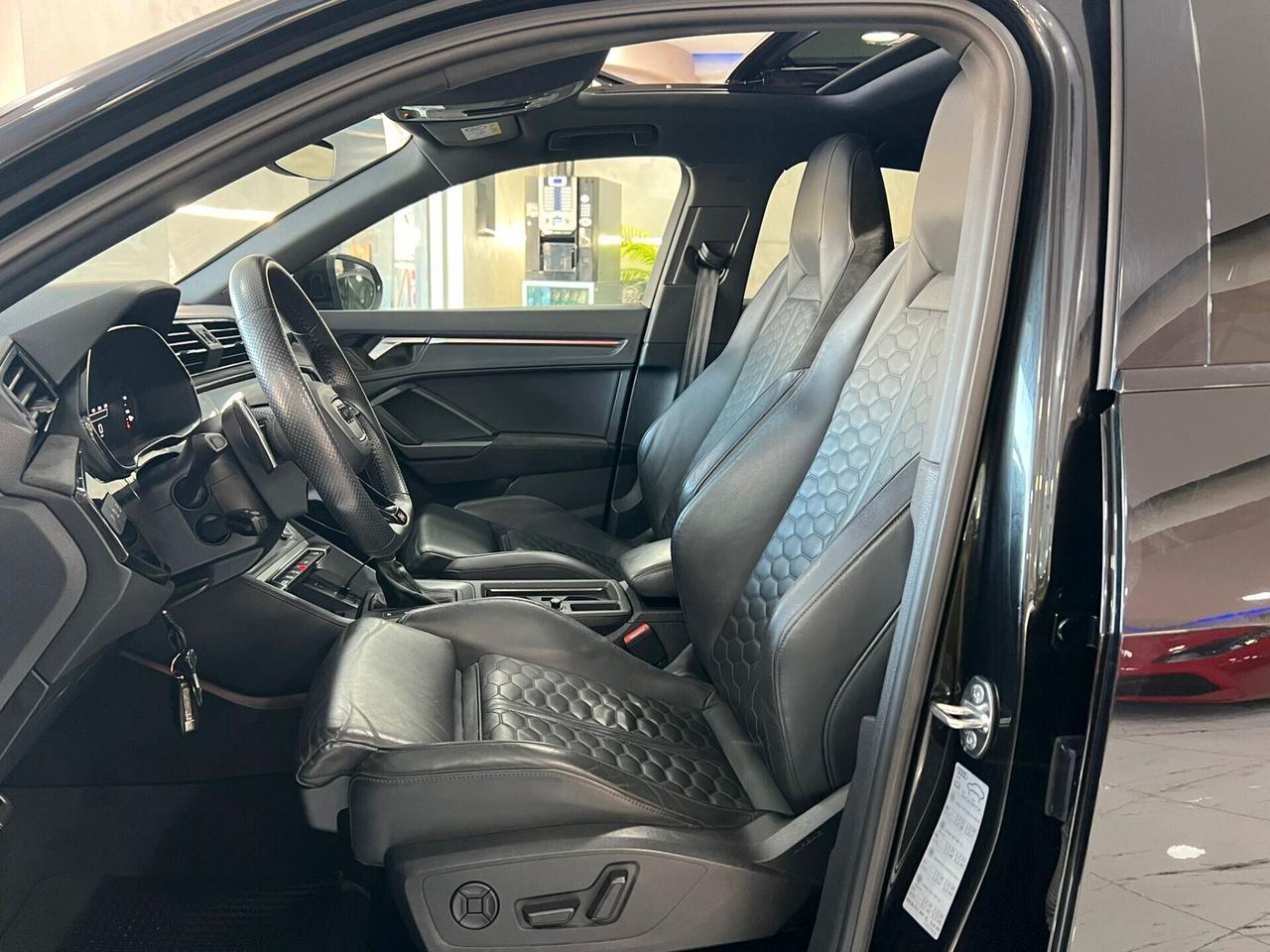 NUOVA AUDI RSQ3 SPORTBACK 2.5 BENZ 400CV S-TRONIC PACK BLACK