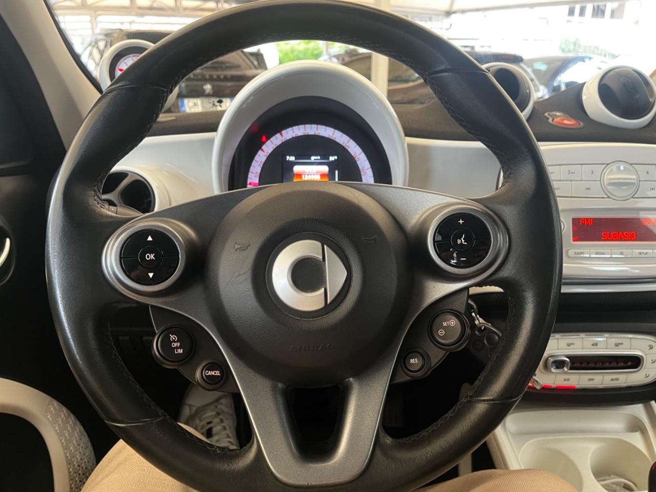 Smart ForFour 70 1.0 Passion