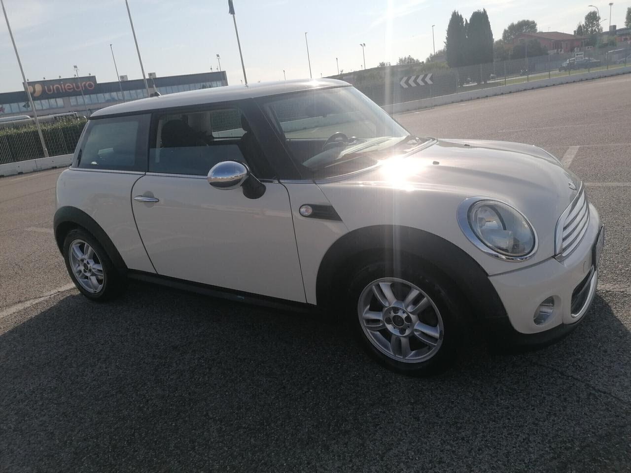 Mini COOPER 1.6 16V-NAVIGATORE-2011-PERFETTA-