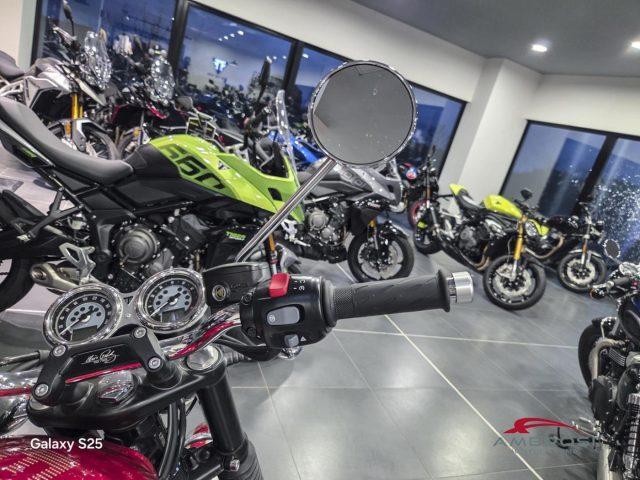 TRIUMPH Bonneville T120 Elvis Edition