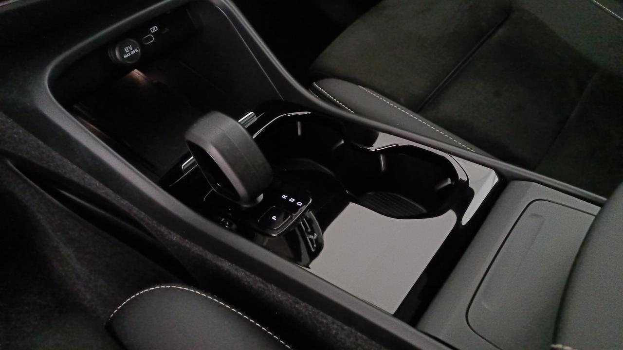 VOLVO C40 twin motor 1st Edition awd