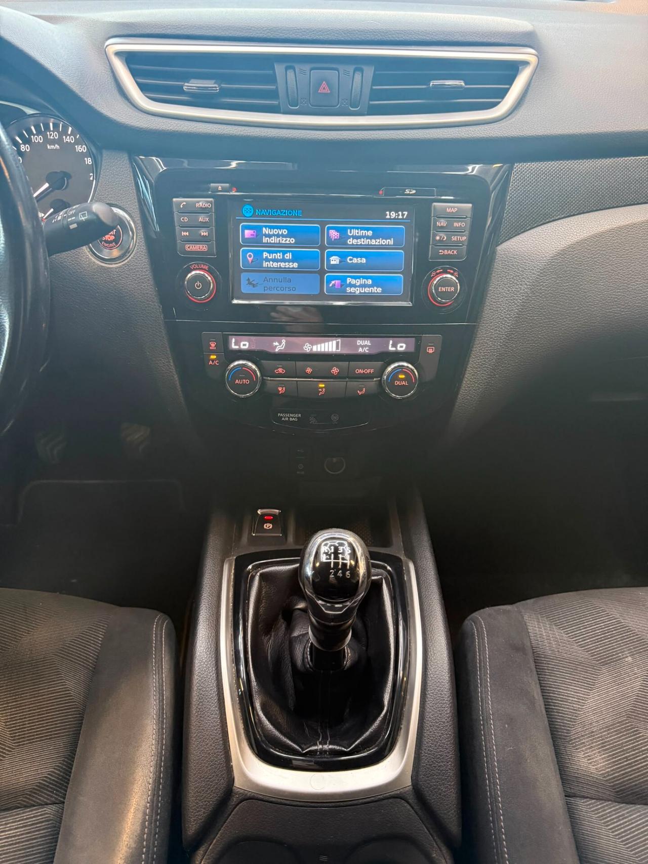 Nissan X-Trail 1.6 dCi 2WD Tekna