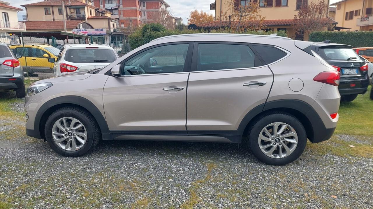 Hyundai Tucson 1.7 CRDi XPossible-AUTOMATICA-118.000KM