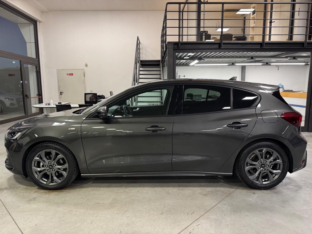 Ford Focus 1.5 ecoblue ST-Line 115cv auto