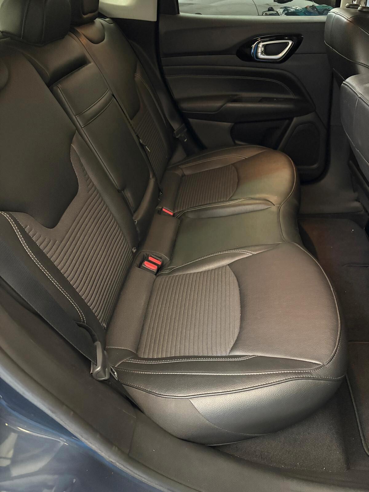 J Compass 1.3Hyb. 4xe L-Lock Lim. 190 P-In 11-2021
