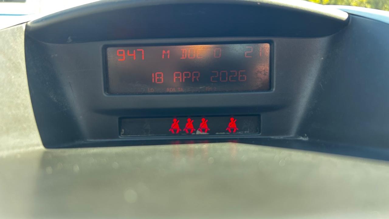 Peugeot 207 1.4 HDi 70CV 5p.