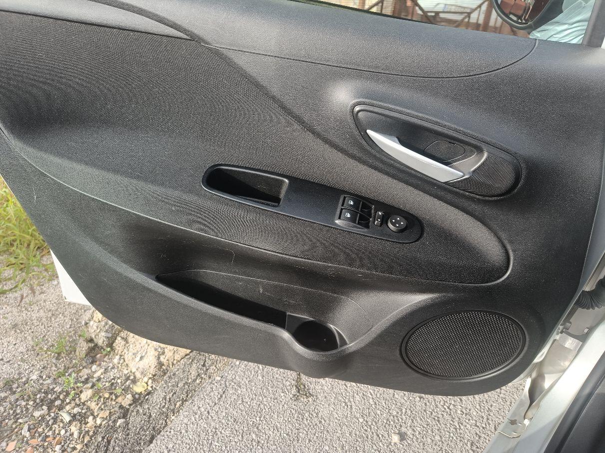 Fiat Punto 5 Porte Punto 5p 1.3 mjt 16v Street 75cv E5+