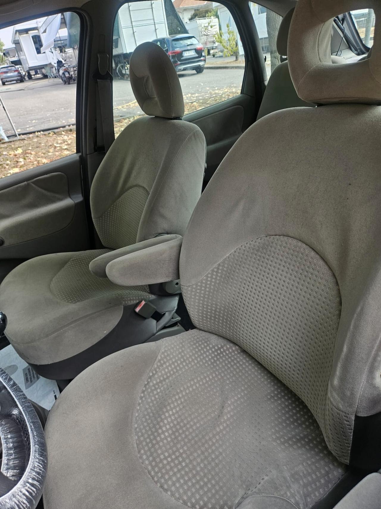 Citroen SAXO 1.1i cat 5 porte Elegance