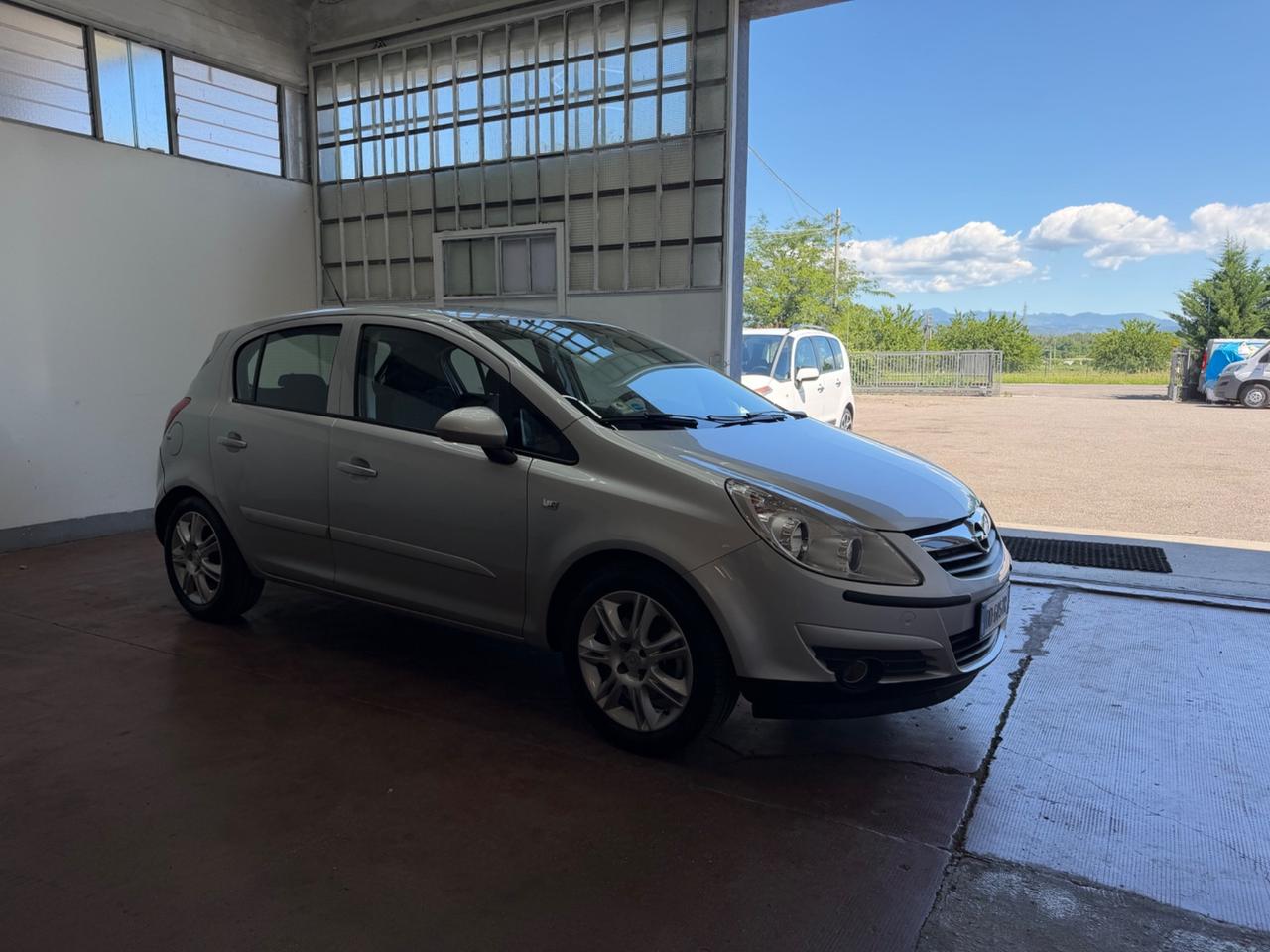 Opel Corsa 1.3 CDTI 90CV 5 porte Cosmo