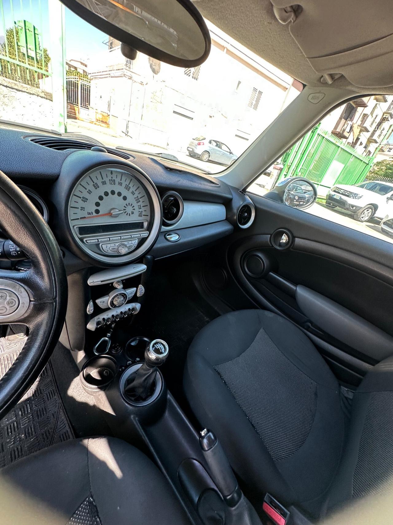 Mini 1.6 16V Cooper D 50 Mayfair