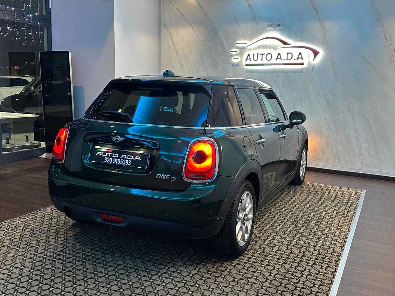 Mini 1.5 Cooper D Business