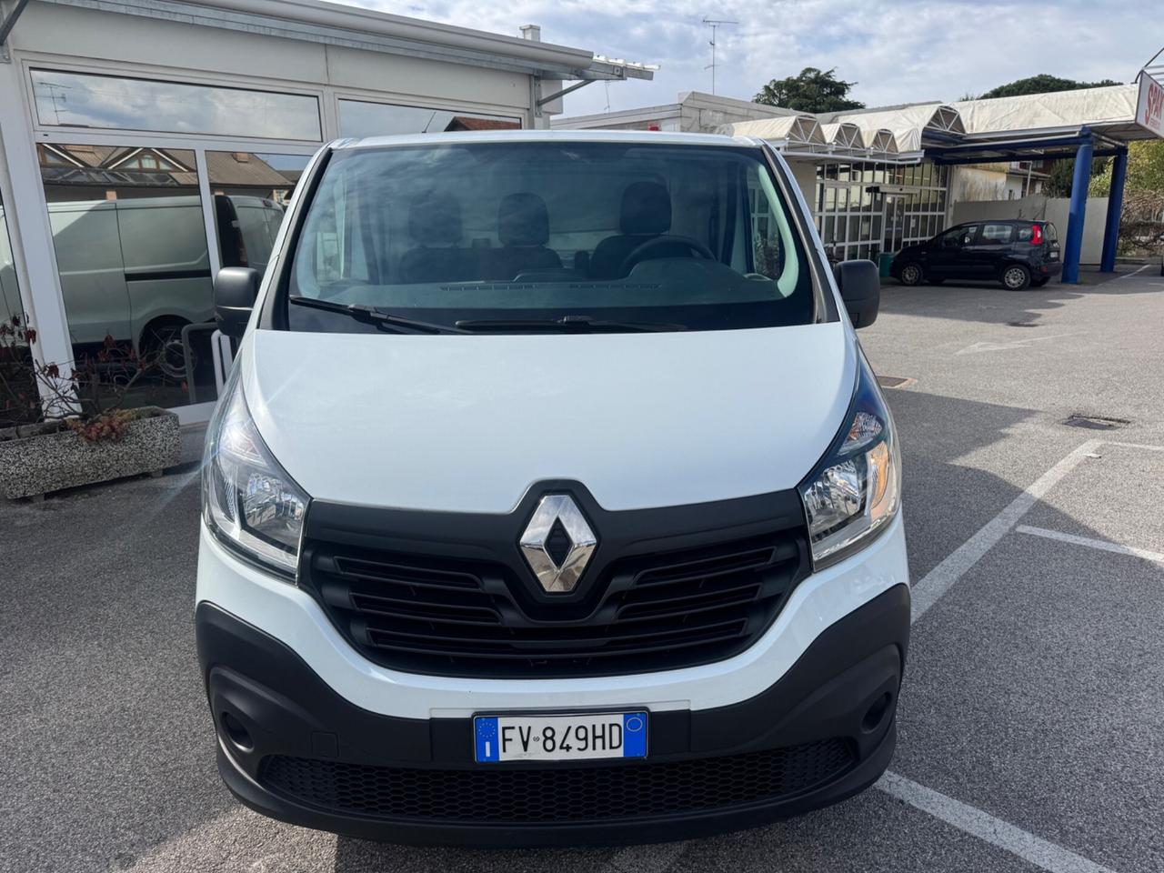 Renault Trafic T27 1.6dCi 125CV NETTO!!!