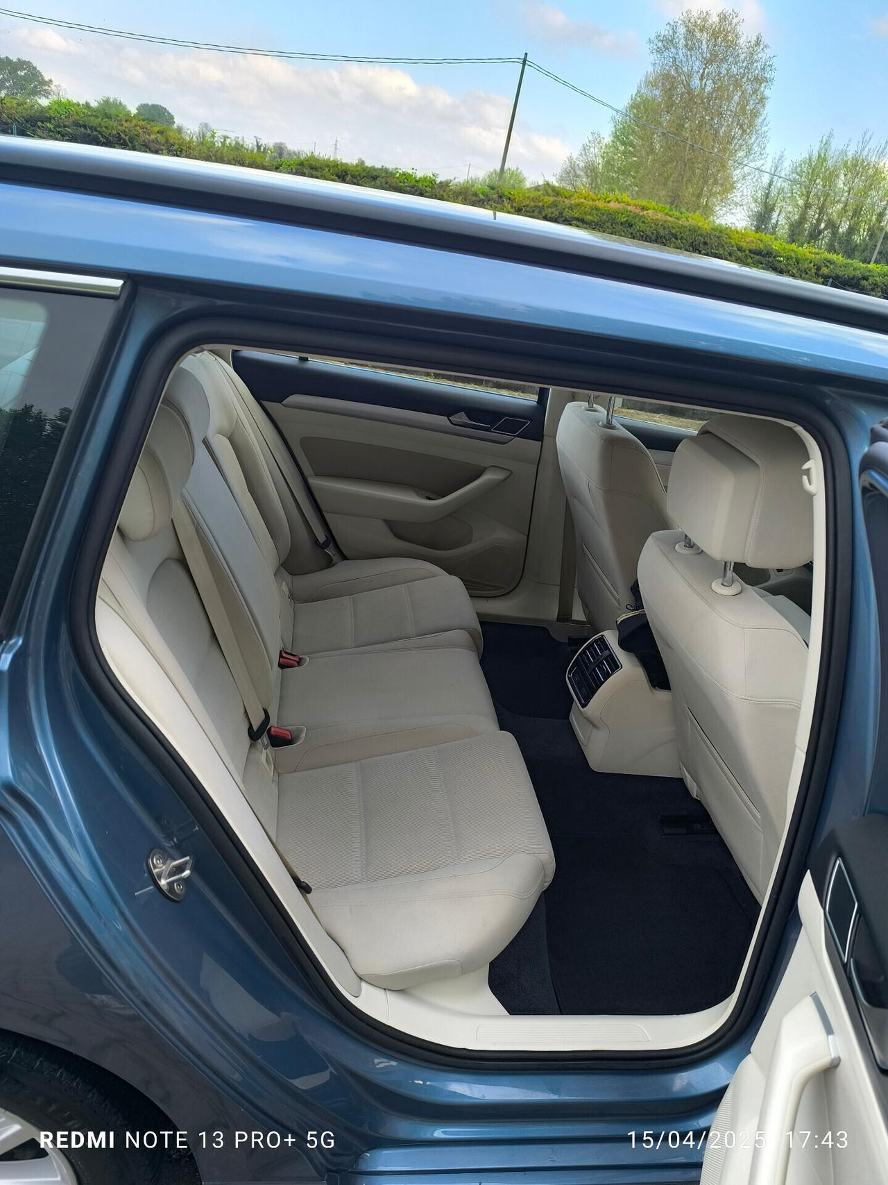 Volkswagen Passat Variant 1.6 TDI Business BlueMotion Technology