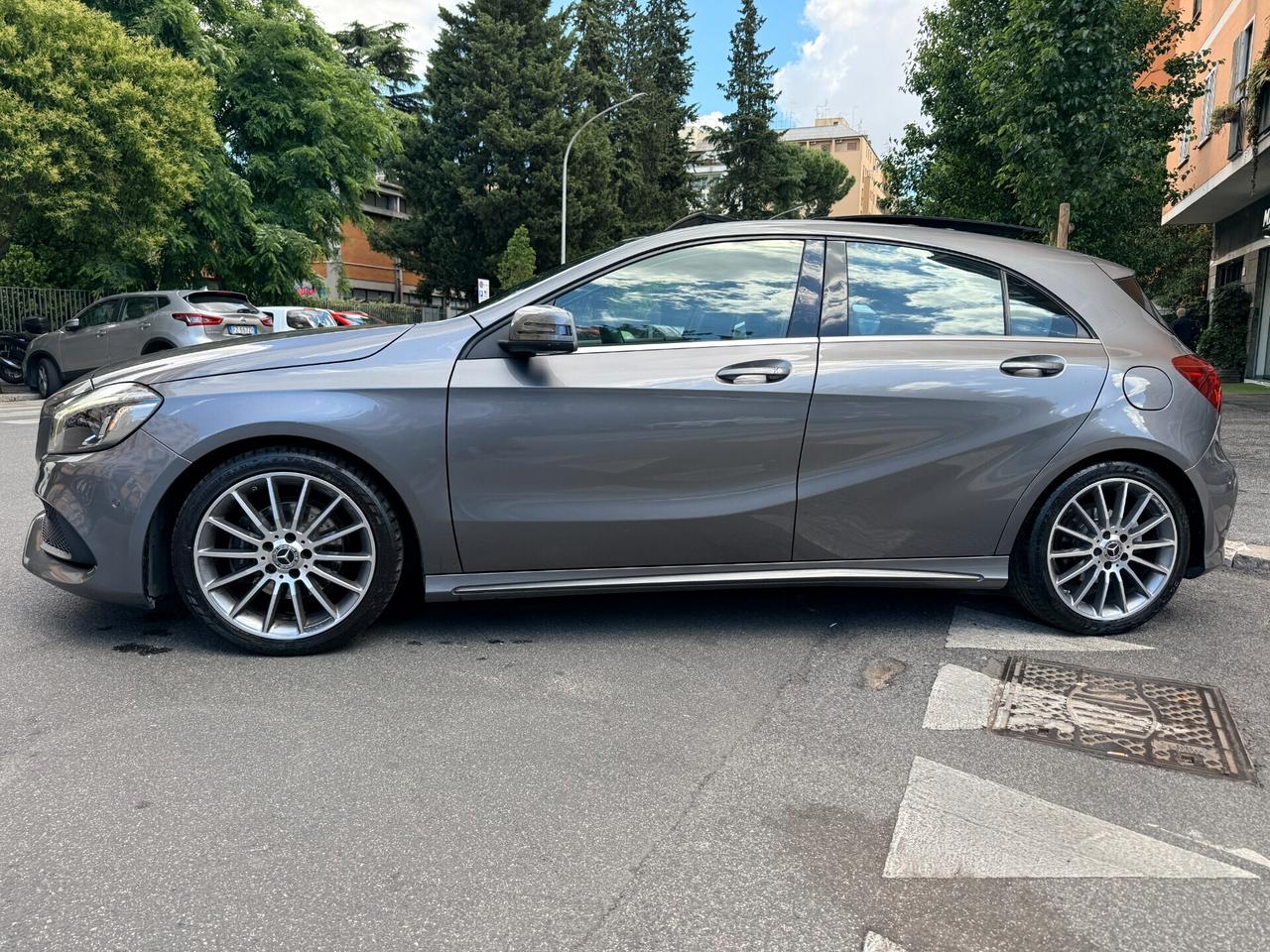 Mercedes A 180 d Auto Premium AMG Tetto Apribile