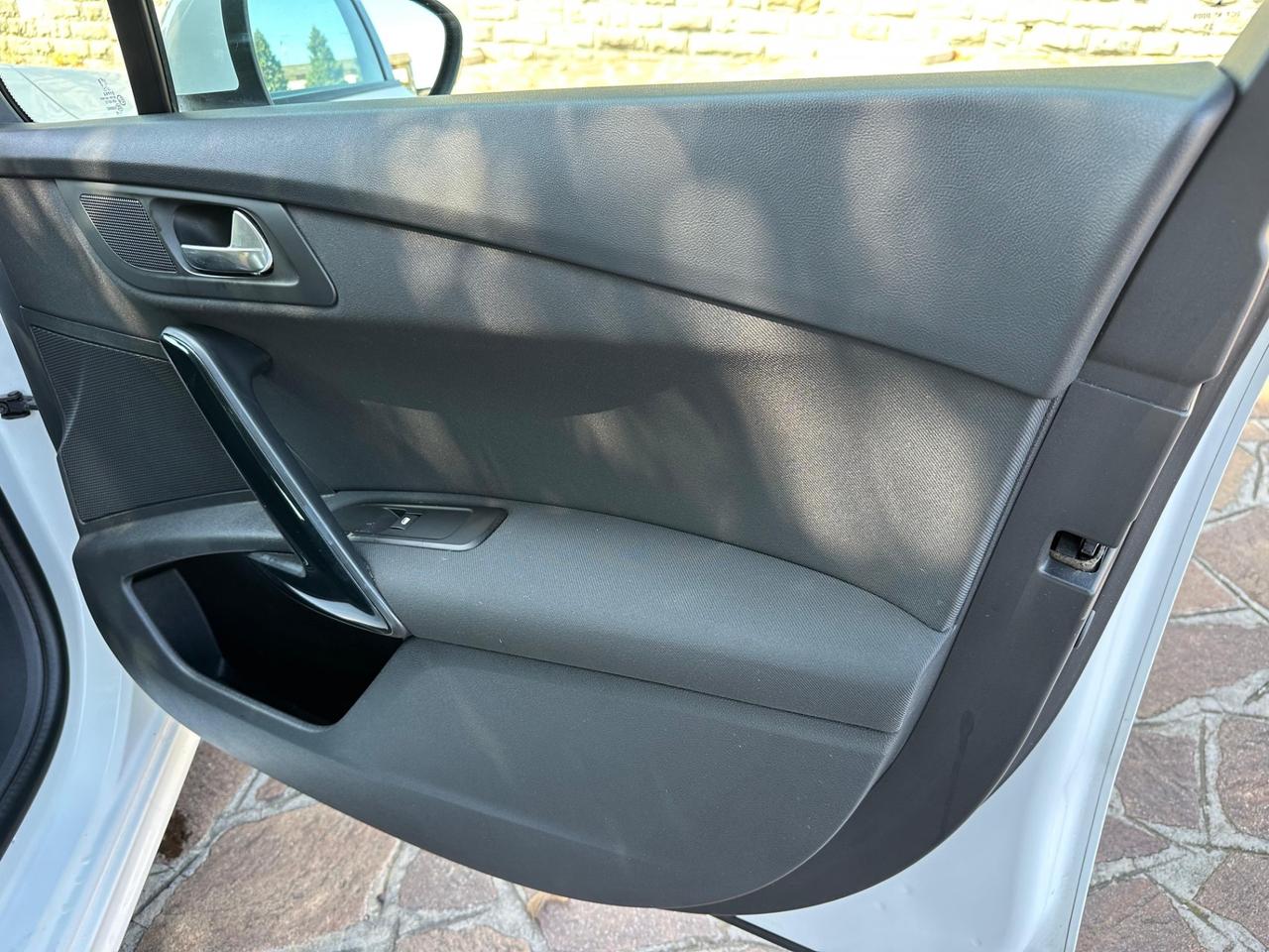 Peugeot 508 BlueHDi 120 S&S SW Business