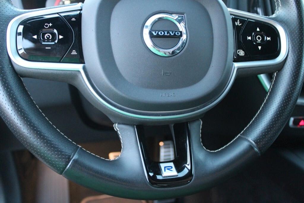 VOLVO XC60 D4 Aut. R-Design *SOLI 67.000 KM