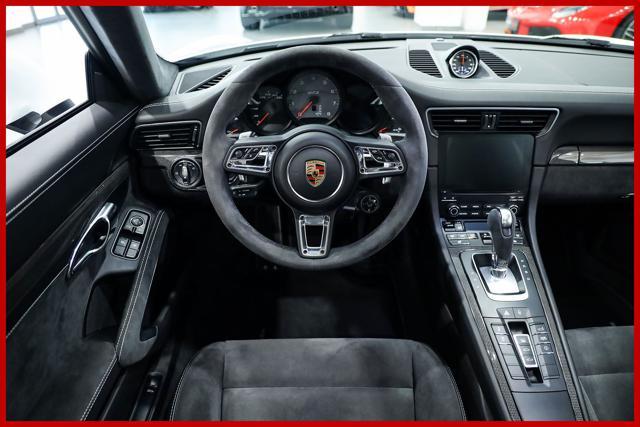 PORSCHE 991 3.0 Carrera 4 GTS Coupé