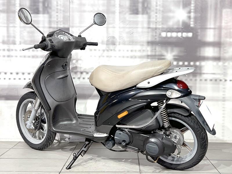 Piaggio Liberty 200