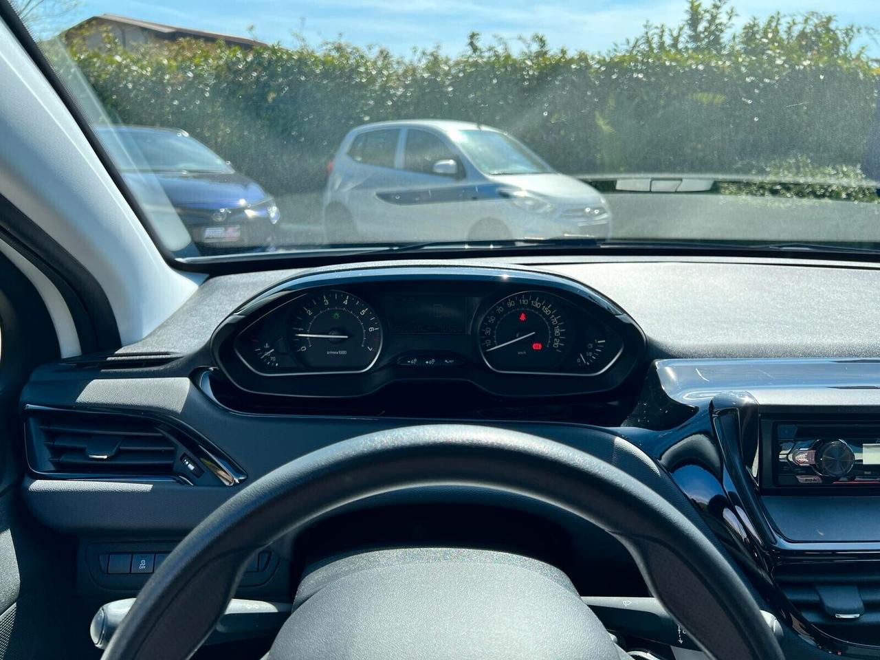 Peugeot 208 PureTech 68 5 porte Like