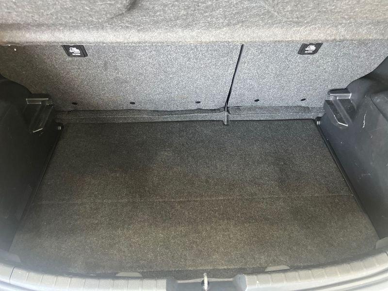 Toyota Yaris Yaris 5p 1.5h Active my18
