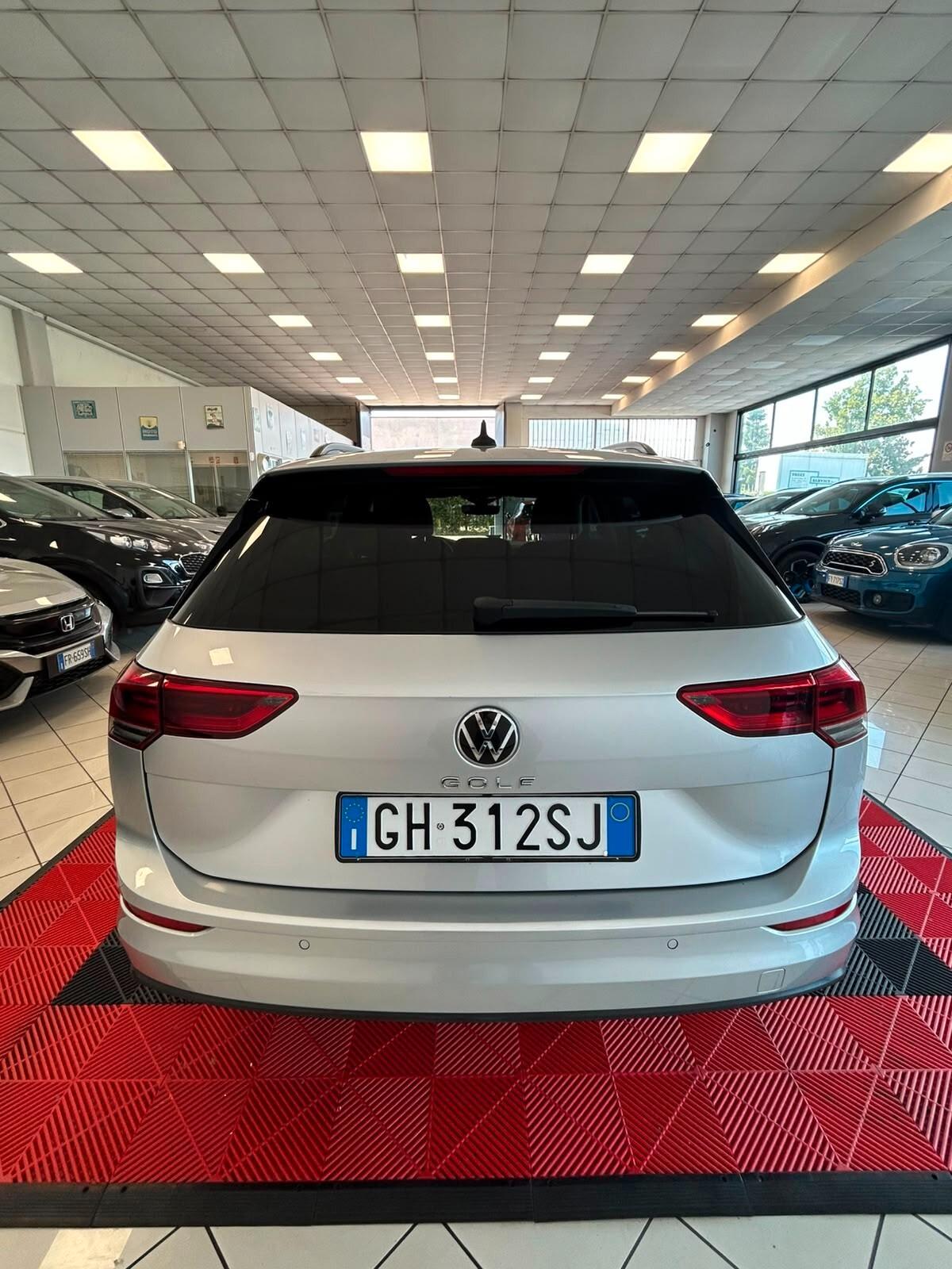 Volkswagen Golf Variant 2.0 TDI SCR DSG Life