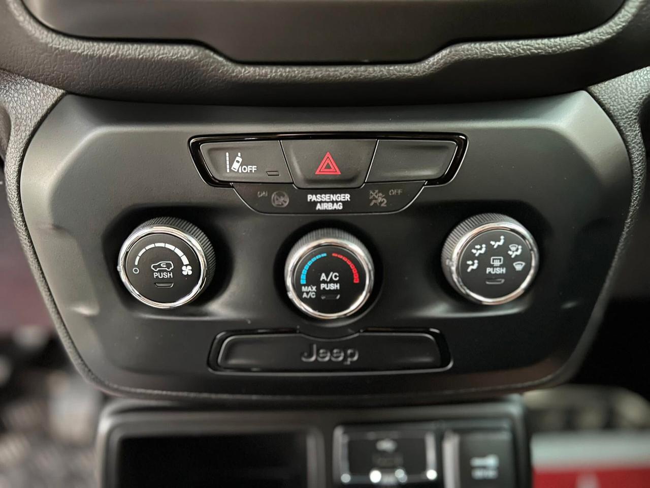 Jeep Renegade 1.6 Mjt 130 CV Longitude