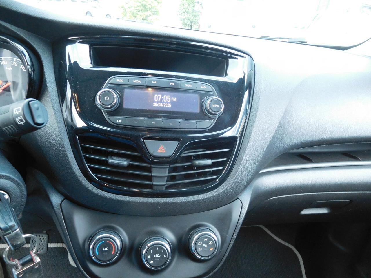 Opel Karl 1.0 75 CV N-Joy