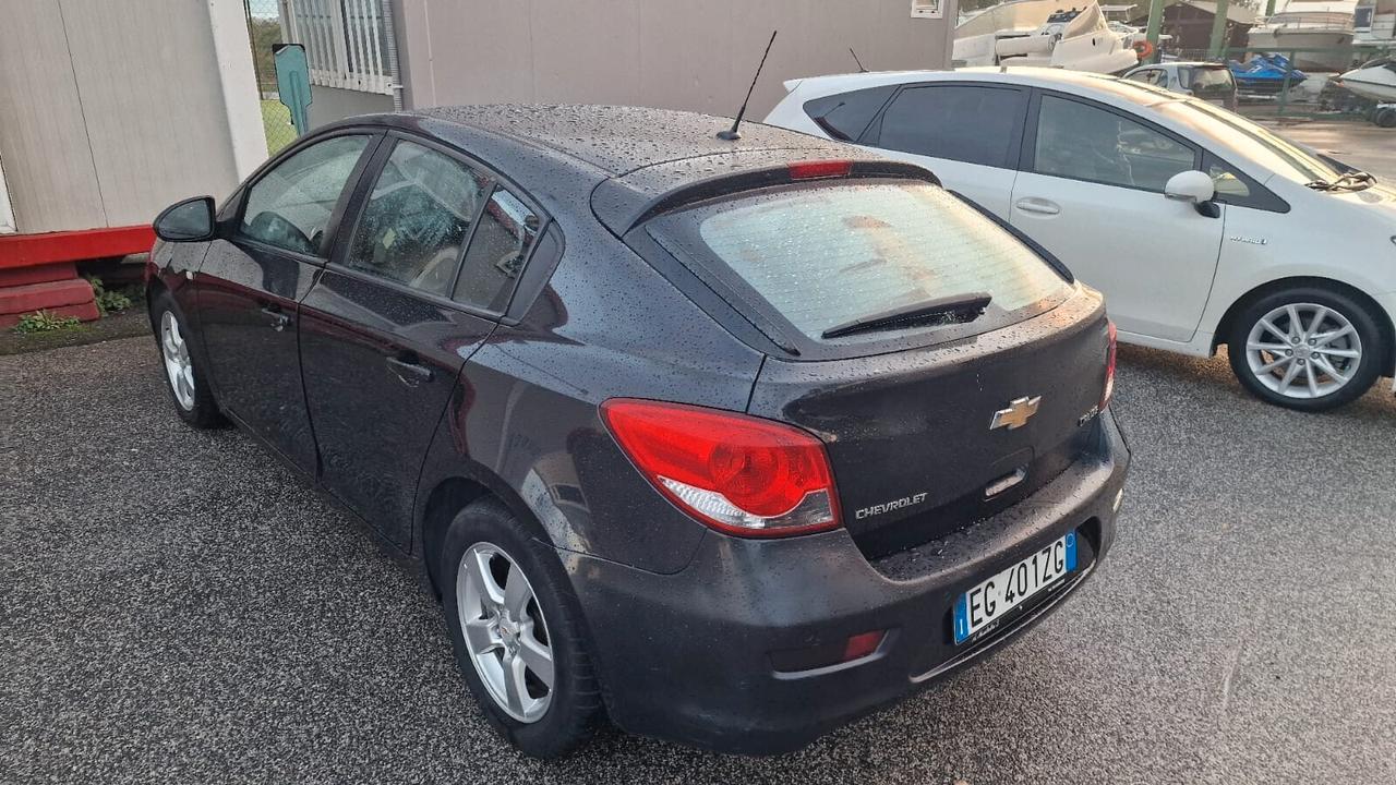 Chevrolet Cruze 1.6 GPL euro 5b