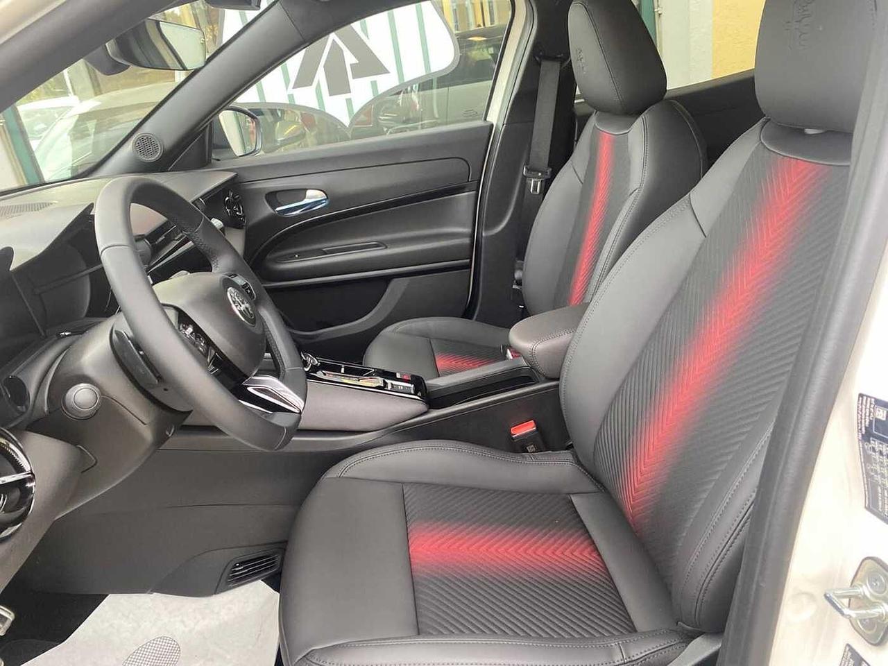 Alfa Romeo Junior 1.2 145 CV Hybrid eDCT6 Speciale