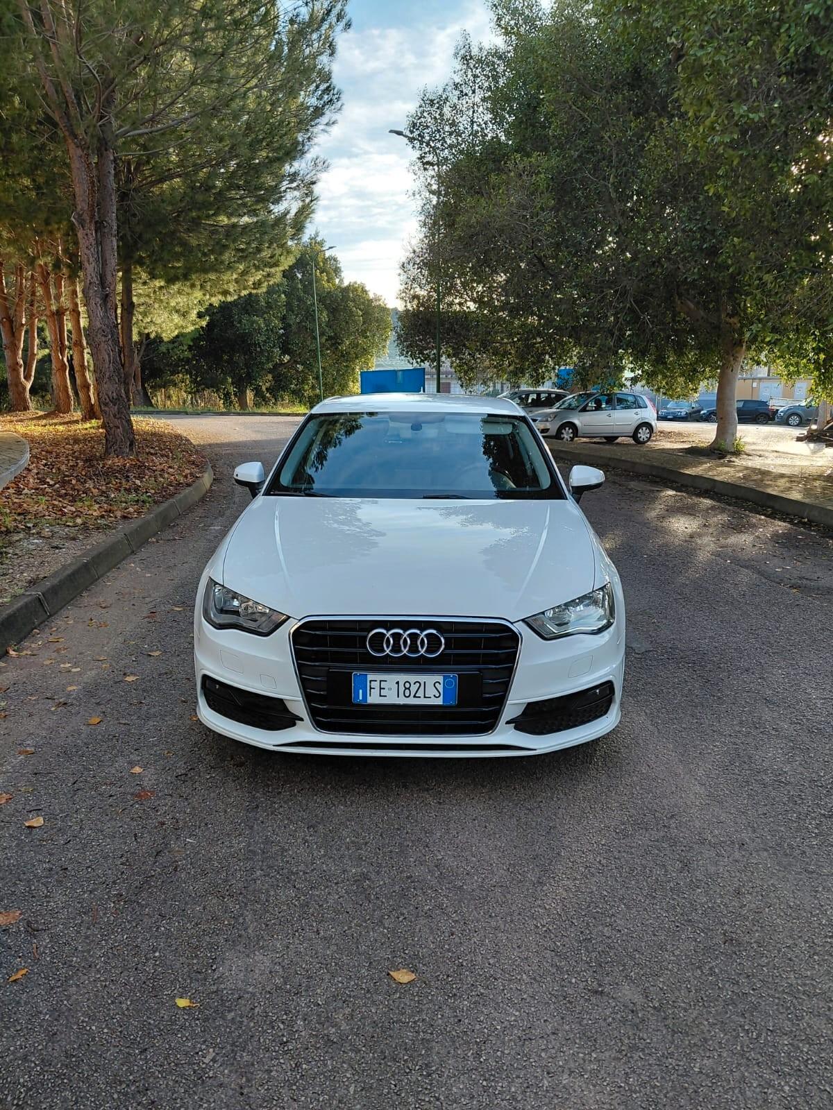Audi A3 SPB 1.6 TDI clean diesel quattro Ambition
