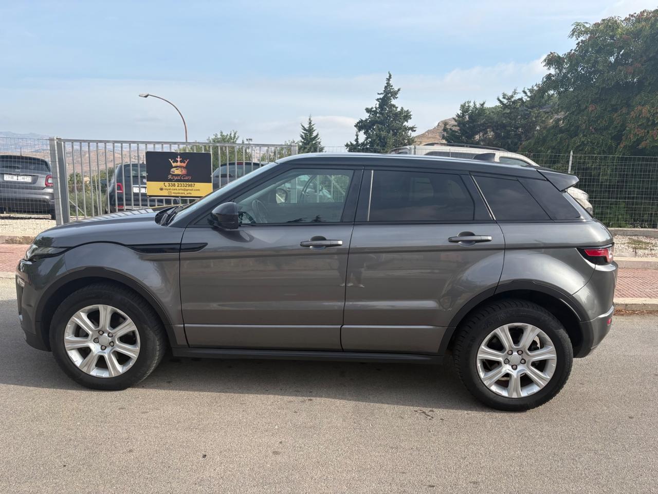 Land Rover Range Evoque 2.0 TD4 180 CV 5p. SE Dynamic
