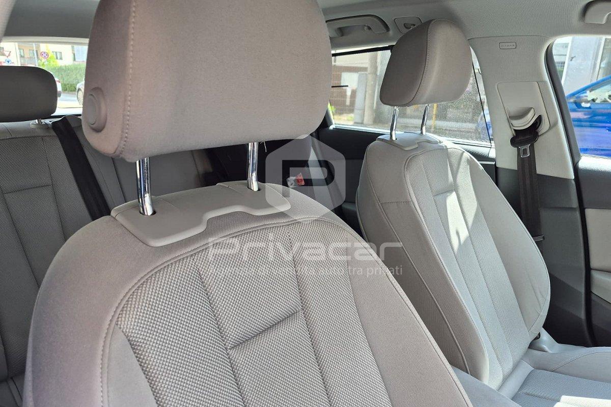 AUDI A4 Avant 30 TDI S tronic