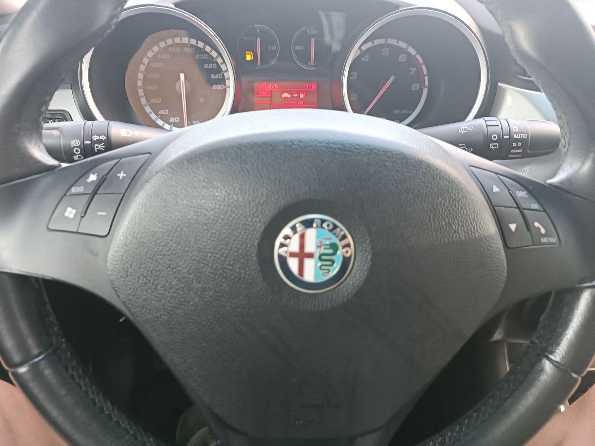 ALFA ROMEO - Giulietta - 1.4 Turbo Distinctive