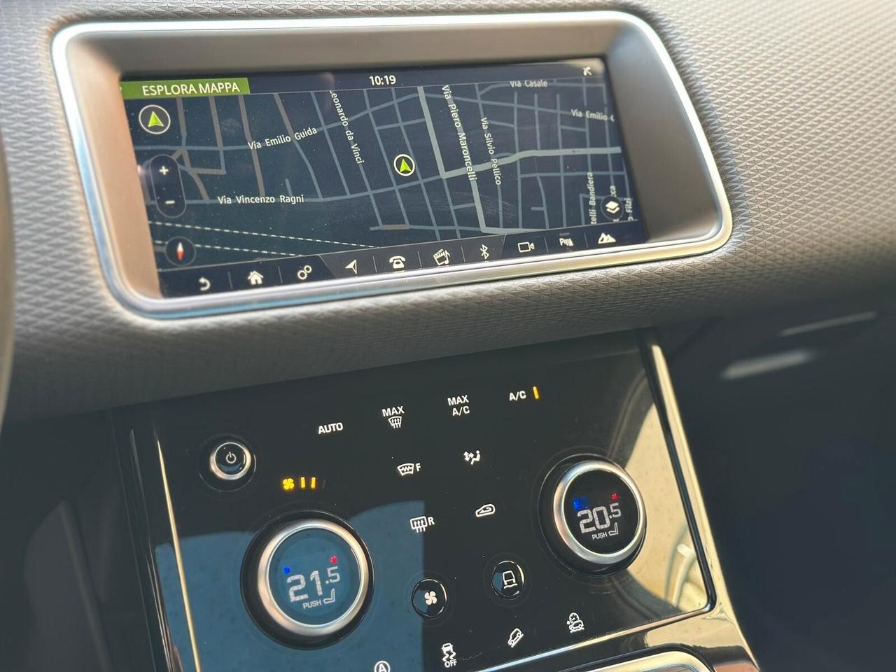 Land Rover Range Evoque 2.0D 180CV R-Dynamic TETTO