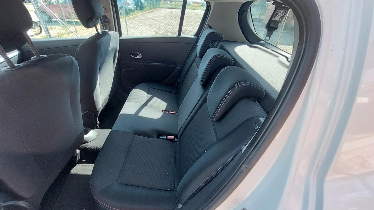 Renault Clio 1.2 16V 5 porte GPL Dynamique