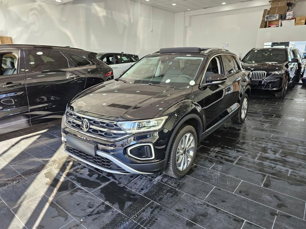 Volkswagen T-Roc Style C.17" Tetto Apribile Led Navi PDC Camera TDI