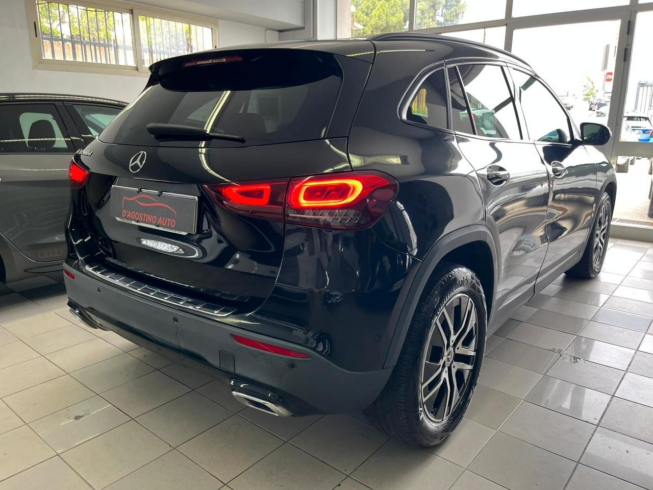 Mercedes-benz GLA 200 d Automatic Premium TETTO APRIBILE UNICO PROPRIETARIO