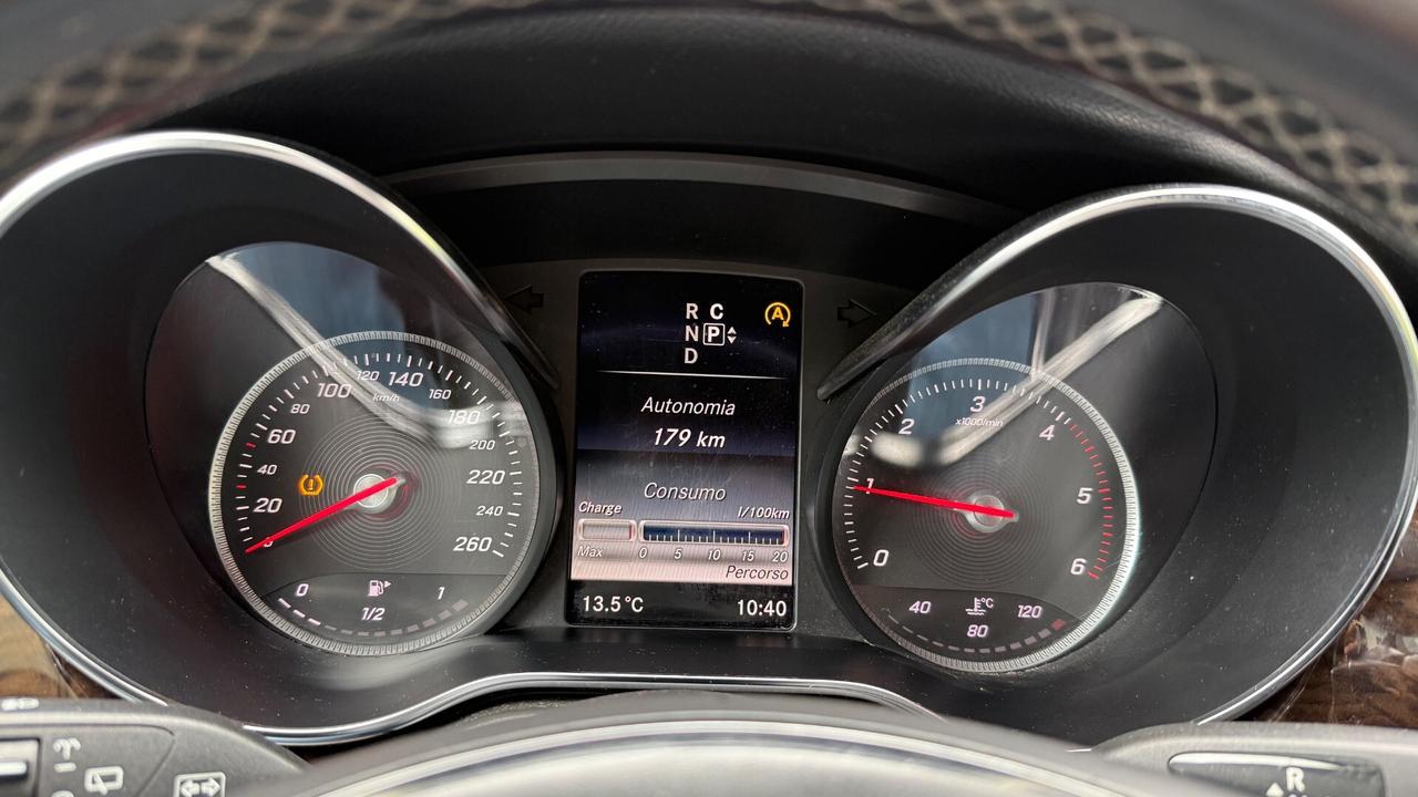 Mercedes-benz V 220 CDI Executive 8 posti