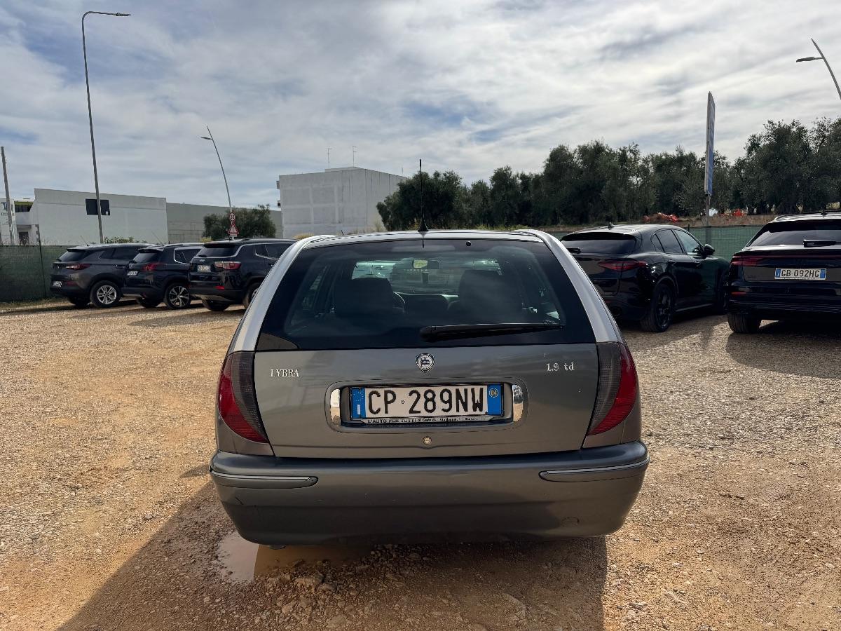 LANCIA - Lybra - JTD S.W. Emblema NAVI/ CLIMA AUTOMATICO/ BLOCHSHAFT