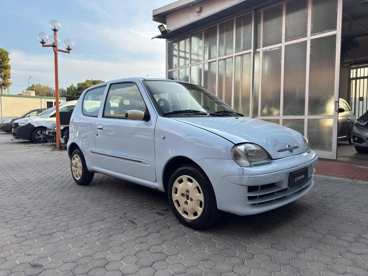 Fiat 600 ADATTA A NEOPATENTATI 1.1