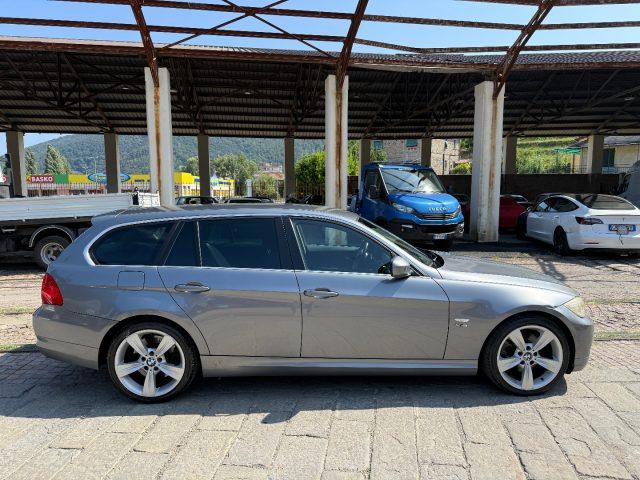 BMW 330 d cat xDrive Touring EURO 5A IVA 22%