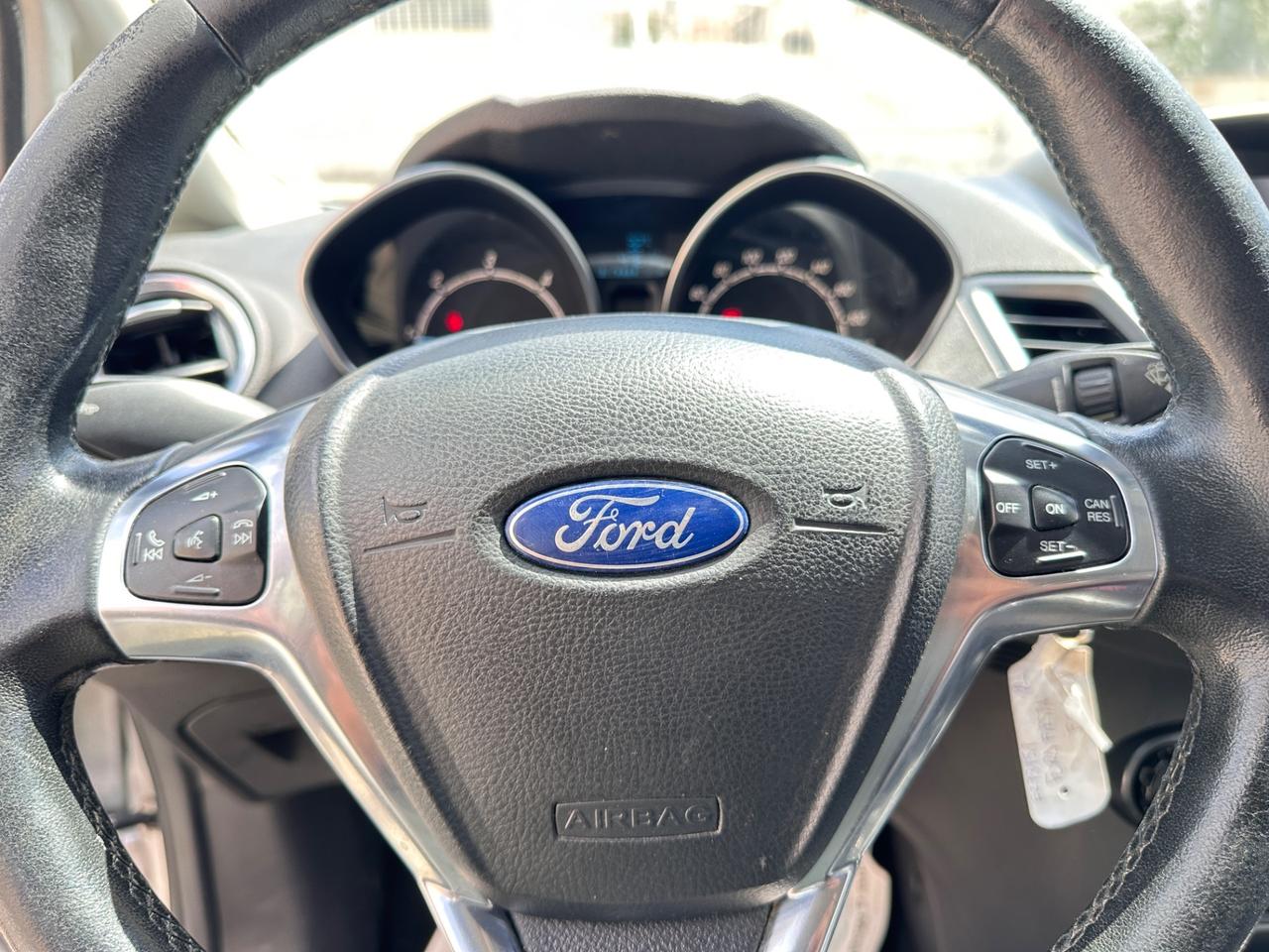 Ford Fiesta 1.5 TDCi 75CV 5 porte Business-2015