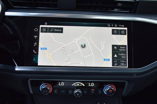 AUDI Q3 35 TDI S tronic Business Advanced