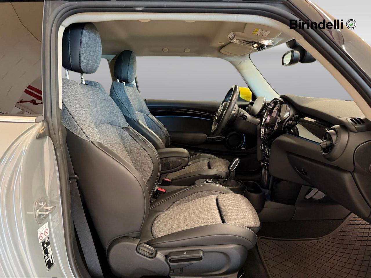 MINI Mini Full El. (F56) - Mini Cooper SE Yours