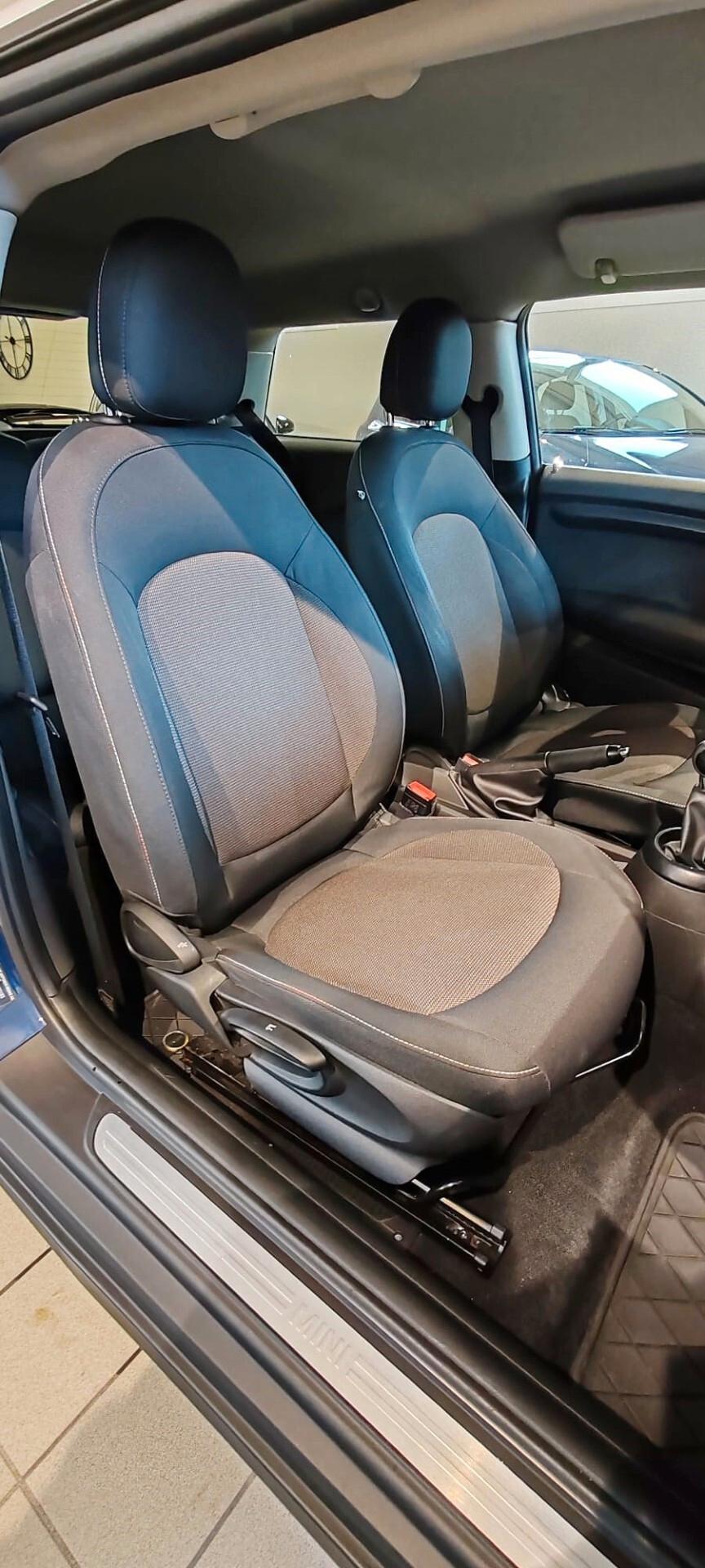 Mini 1.5 Cooper D 116CV BUSINESS XL